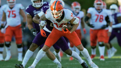 Illinois Fighting Illini at Kansas Jayhawks Betting Preview