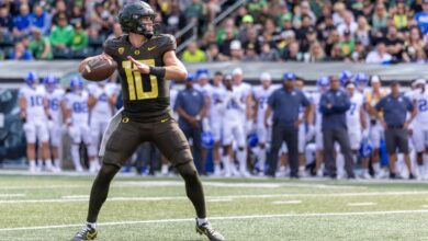 Oregon Ducks at Washington Huskies Betting Pick