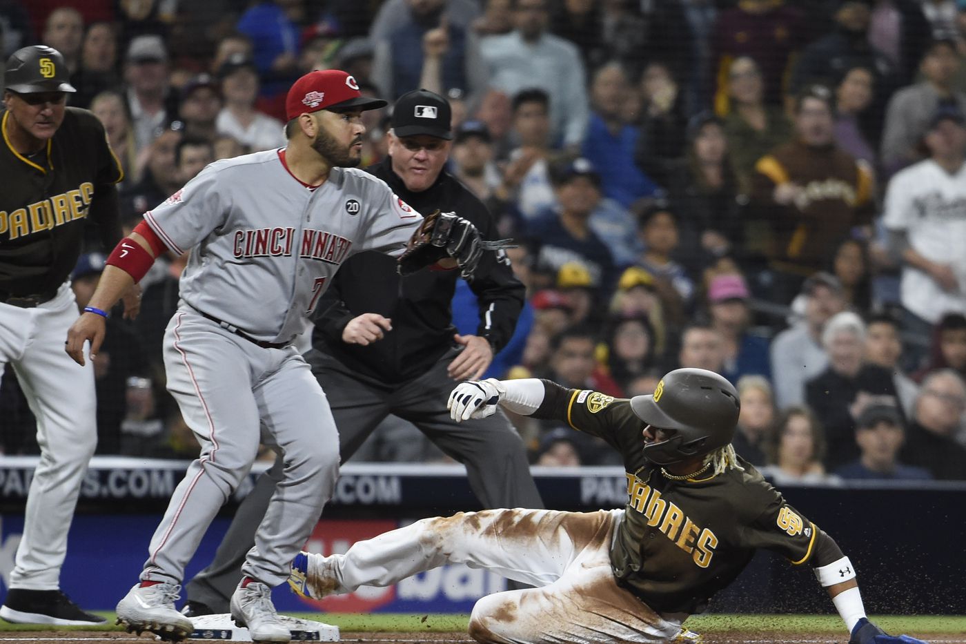San Diego Padres vs. Cincinnati Reds Betting Preview Gambling USA
